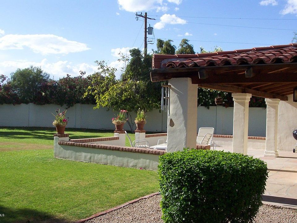 1st image of 4304 E Stanford Dr