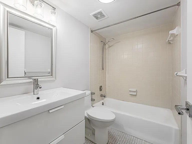 1201 Solana Rd #5 — Photo 17