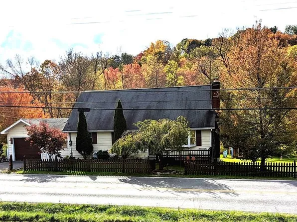 729 Silver Spring Blvd, Kunkletown, PA 18058