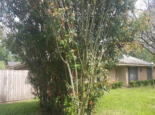 910 Sharp Ln, Baton Rouge, LA 70815