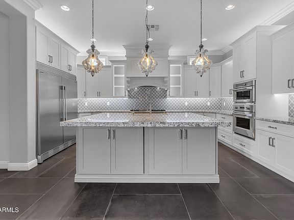 3rd image of 3279 E VALLEJO Court