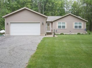 6421 Hyde Rd, Windsor, OH 44099