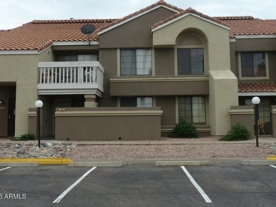 1905 E University Dr #102