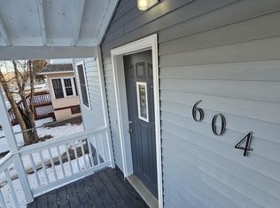 604 Valley St, Minot, ND 58701