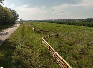 6 Young Rd, Clinton, SC 29325