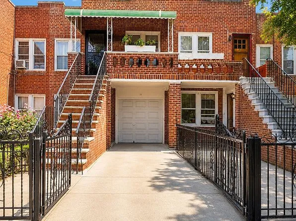 77 Bay 38th St, Brooklyn, NY 11214