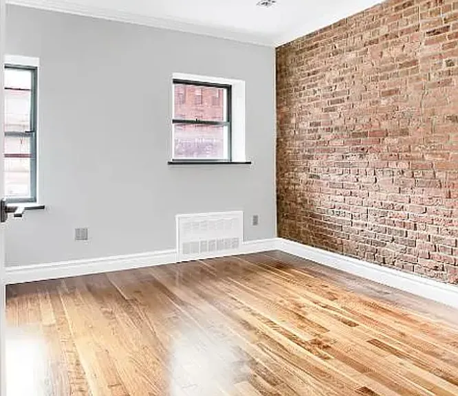 939 2nd Ave #3 — Photo 5