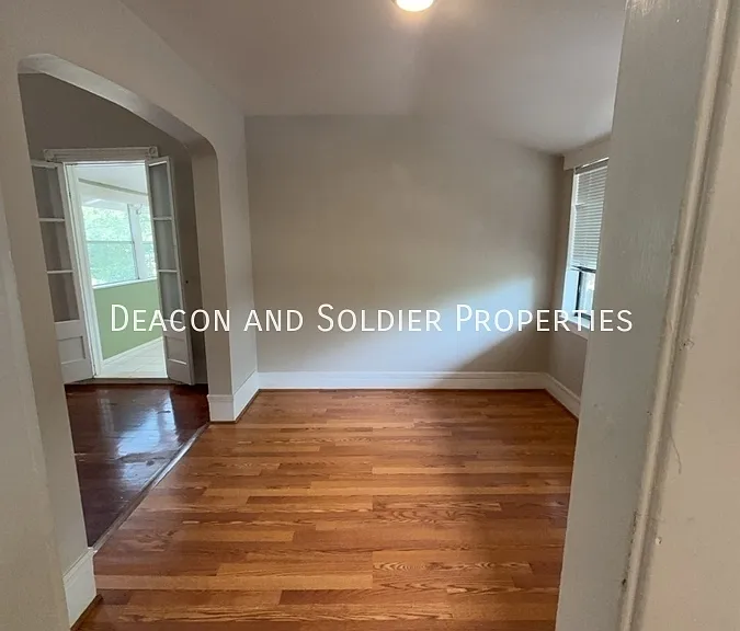 740 E Fort King St #3 — Photo 4