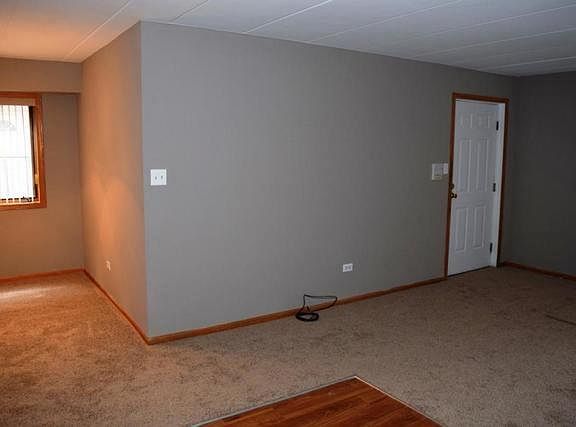 3rd image of 6047 S Archer Ave Unit 1A