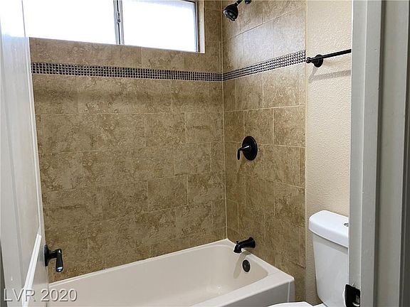 5th image of 671 Hermosa Palms Ave