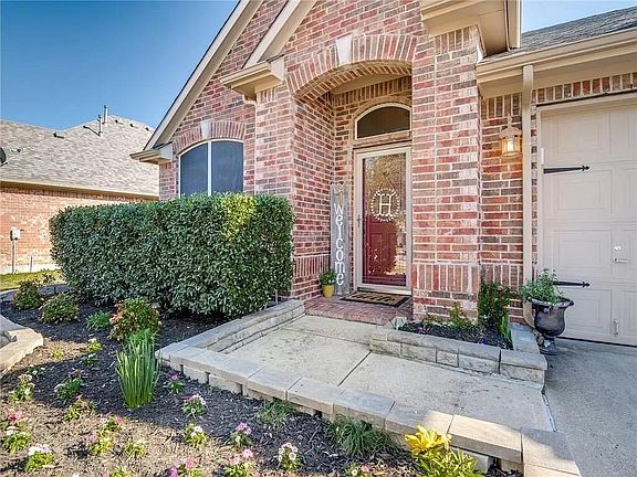 3rd image of 2624 Cascade Cove Dr