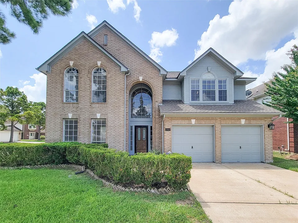 17403 Canyon Knoll Dr