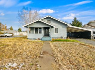 913 Pleasant Ave, Yakima, WA 98902