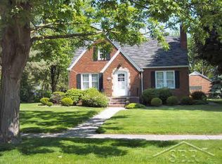 402 W Johnson St, Saginaw, MI 48604