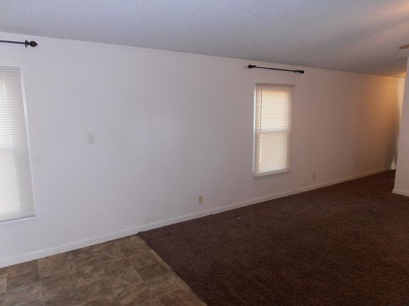 5th image of 2744 Ann Dr