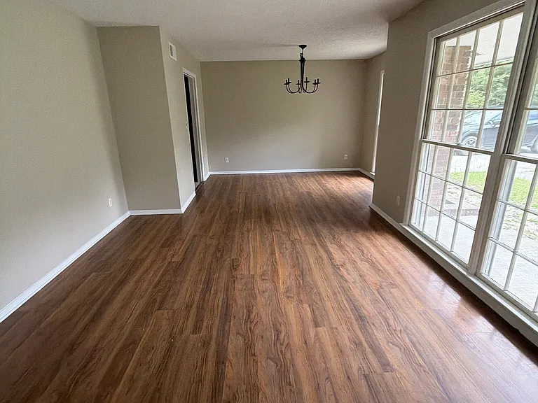 206 W General Stewart Way — Photo 8