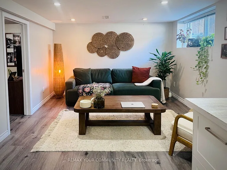 253 Alsace Rd #1 — Photo 2