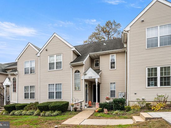 440 Derry Dr #440, Aston, PA 19014