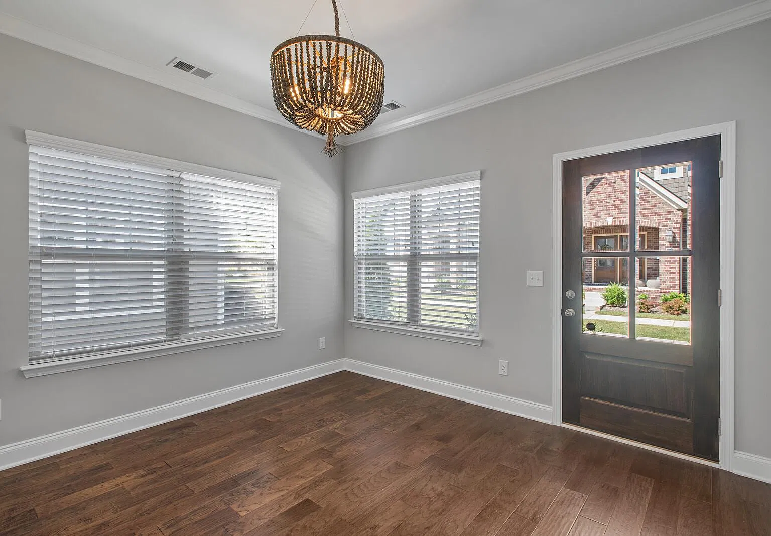 2070 Moultrie Cir — Photo 3