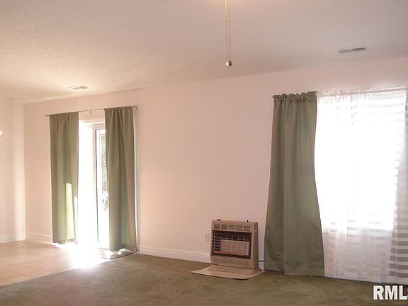 3rd image of 12207 Roseman Ct