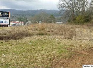 Greenbrier Rd, Anniston, AL 36207