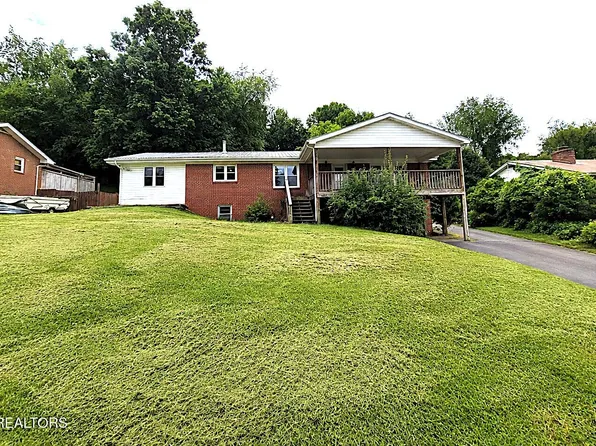 228 Smiley Cir, Blountville, TN 37617
