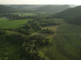 River Dr, Houston, MN 55943