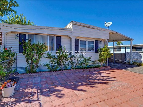 4th image of 2225 Toiyabe St