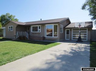 419 E Pine St, Riverton, WY 82501