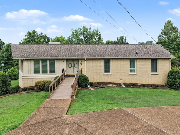 111 Rising Sun Ct, Old Hickory, TN 37138