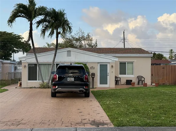 1771 NE 180th St, North Miami Beach, FL 33162