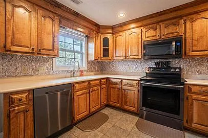 105 Elkhorn Trl — Photo 14