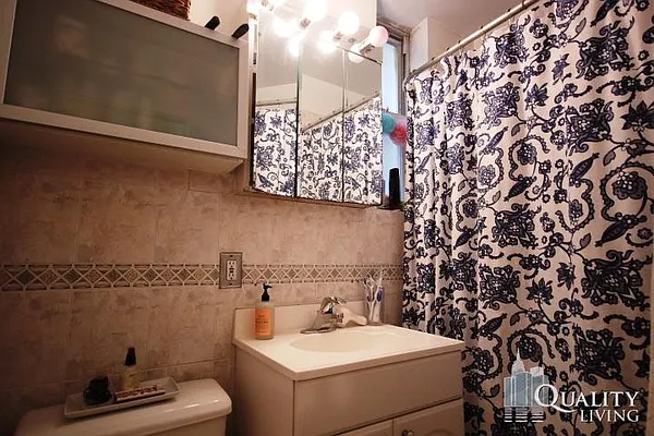 Rented by (Legacy) NY Quality Living Uptown | media 33