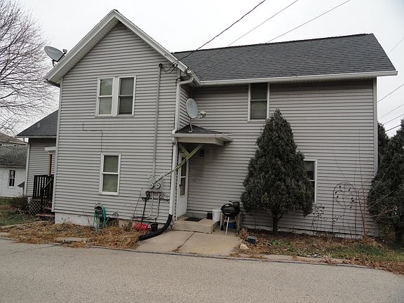 2nd image of 308 E Sumner St #310