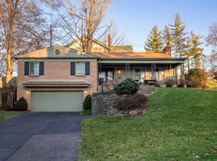 8 Rennel Dr, Cincinnati, OH 45226