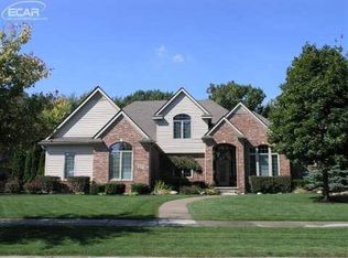 6137 Brookstone Ln Grand Blanc MI 48439 Zillow