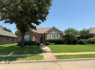 10810 Camelot Dr, Frisco, TX 75035