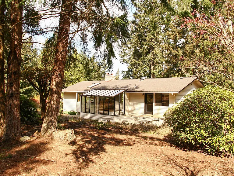806 Hyak Way — Photo 41
