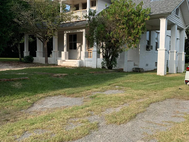 2309 Ruby Rd — Photo 1