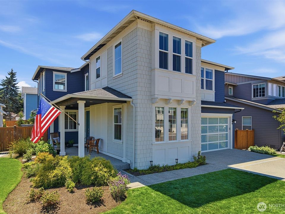 1st image of 2344 NE Winlock Way
