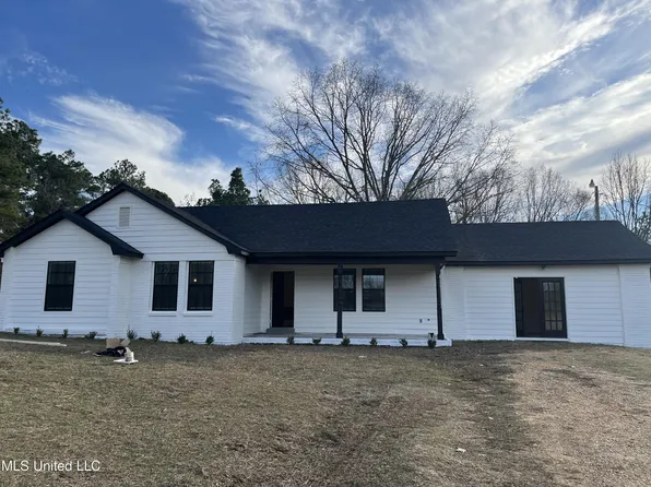 941 Mount Pleasant Rd, Byhalia, MS 38611