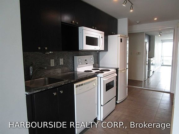2nd image of 11 Brunel Ct #2905