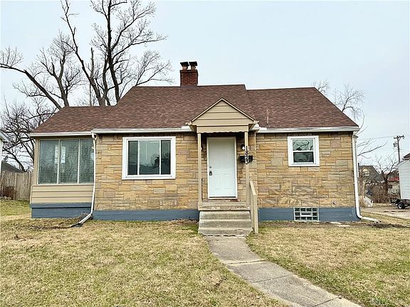 4th image of 1823 Fieldstone Dr