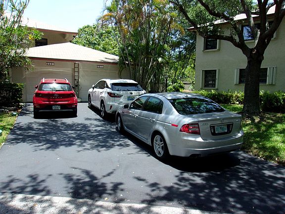 2nd image of 1779 NE 40th Place #401