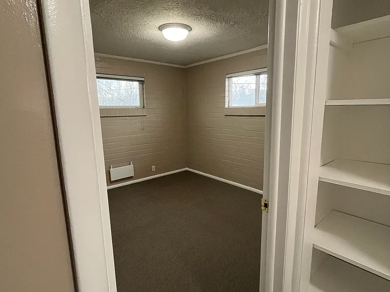 275 E Westminster Ave #1 — Photo 11