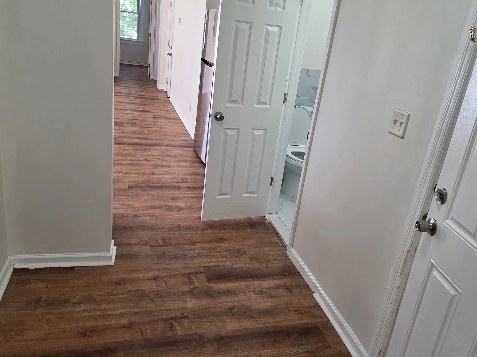 3 bed, 1.5 bath, $2,550 — Photo 1