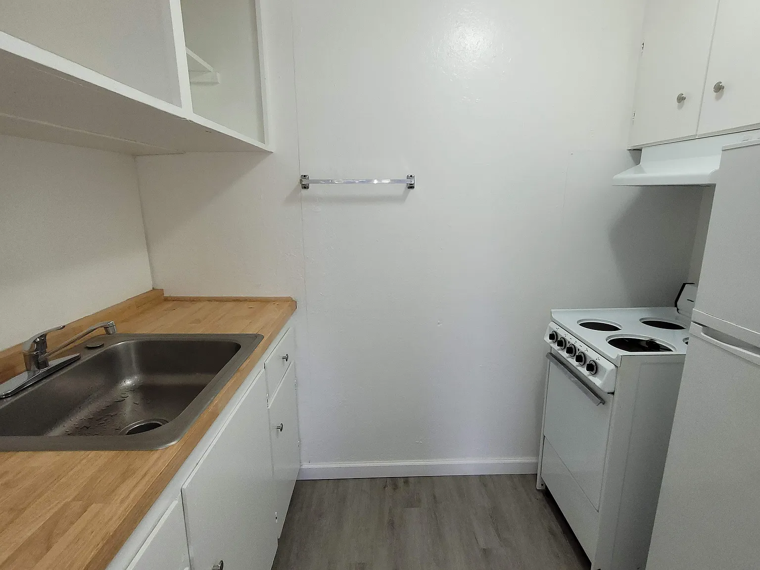 Studio, 430 sqft, $950 — Photo 2