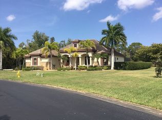 15261 Blackhawk Dr, Fort Myers, FL 33912