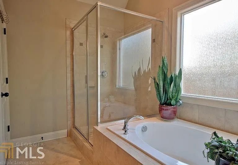 324 Evesham Ave — Photo 21