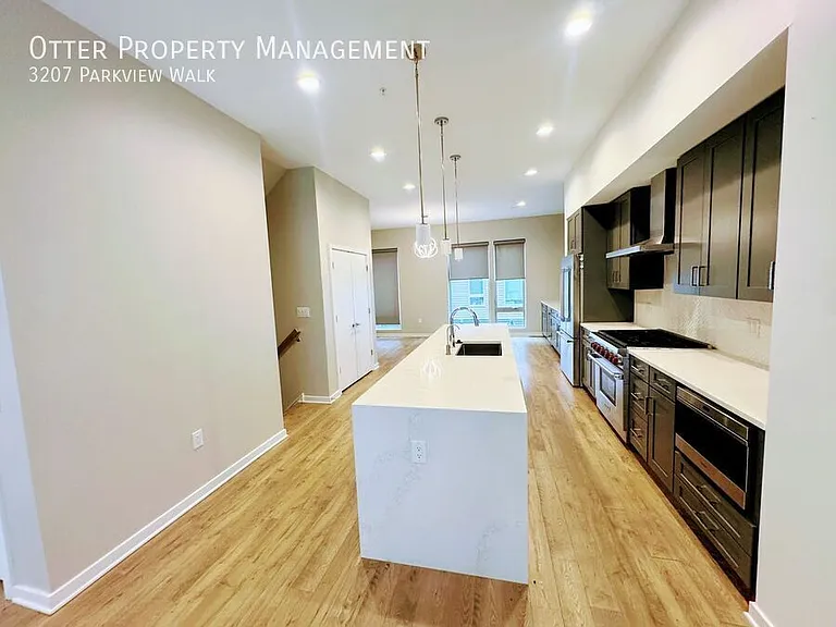 3207 Parkview Walk — Photo 12